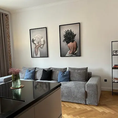 Seveneleven Apartments Czerniowce Zewnętrze zdjęcie