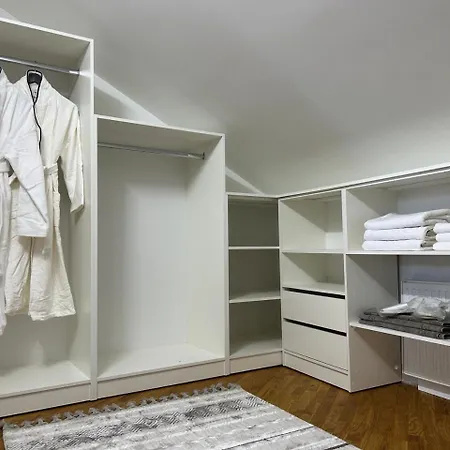 Seveneleven Apartments Czerniowce Zewnętrze zdjęcie