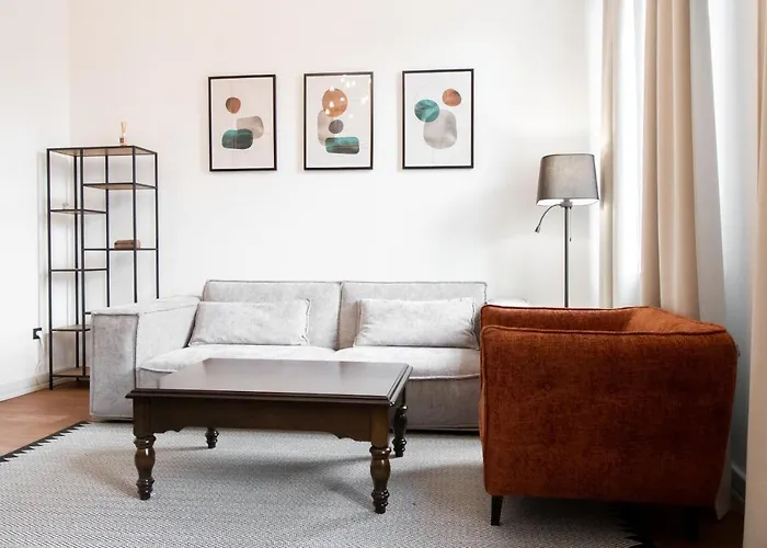 Seveneleven Apartments
