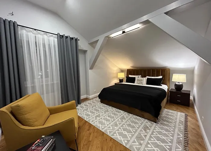 Seveneleven Apartments