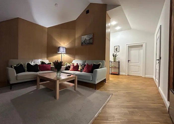 Seveneleven Apartments