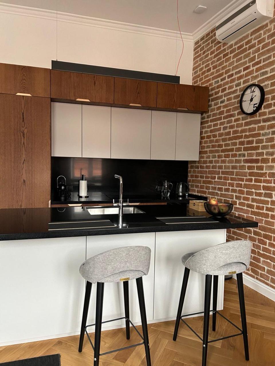 Apartment Seveneleven *