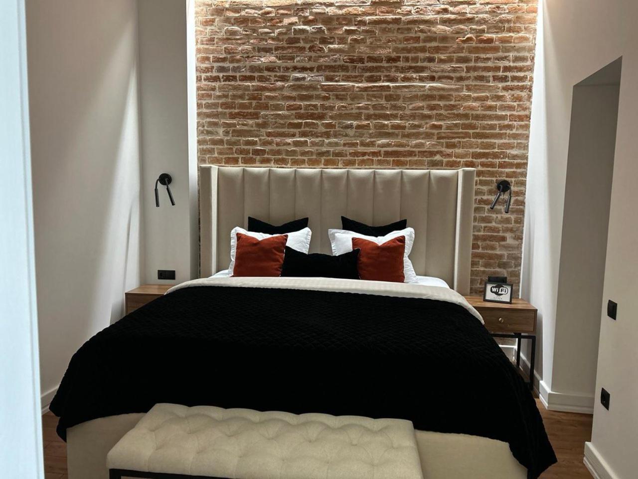 Seveneleven Apartment